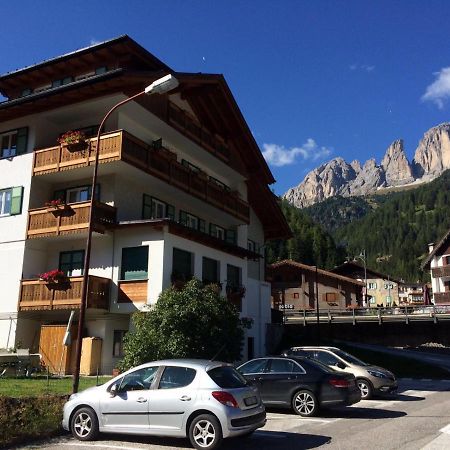 Apartamento Casa Soraruf Campitello di Fassa Exterior foto